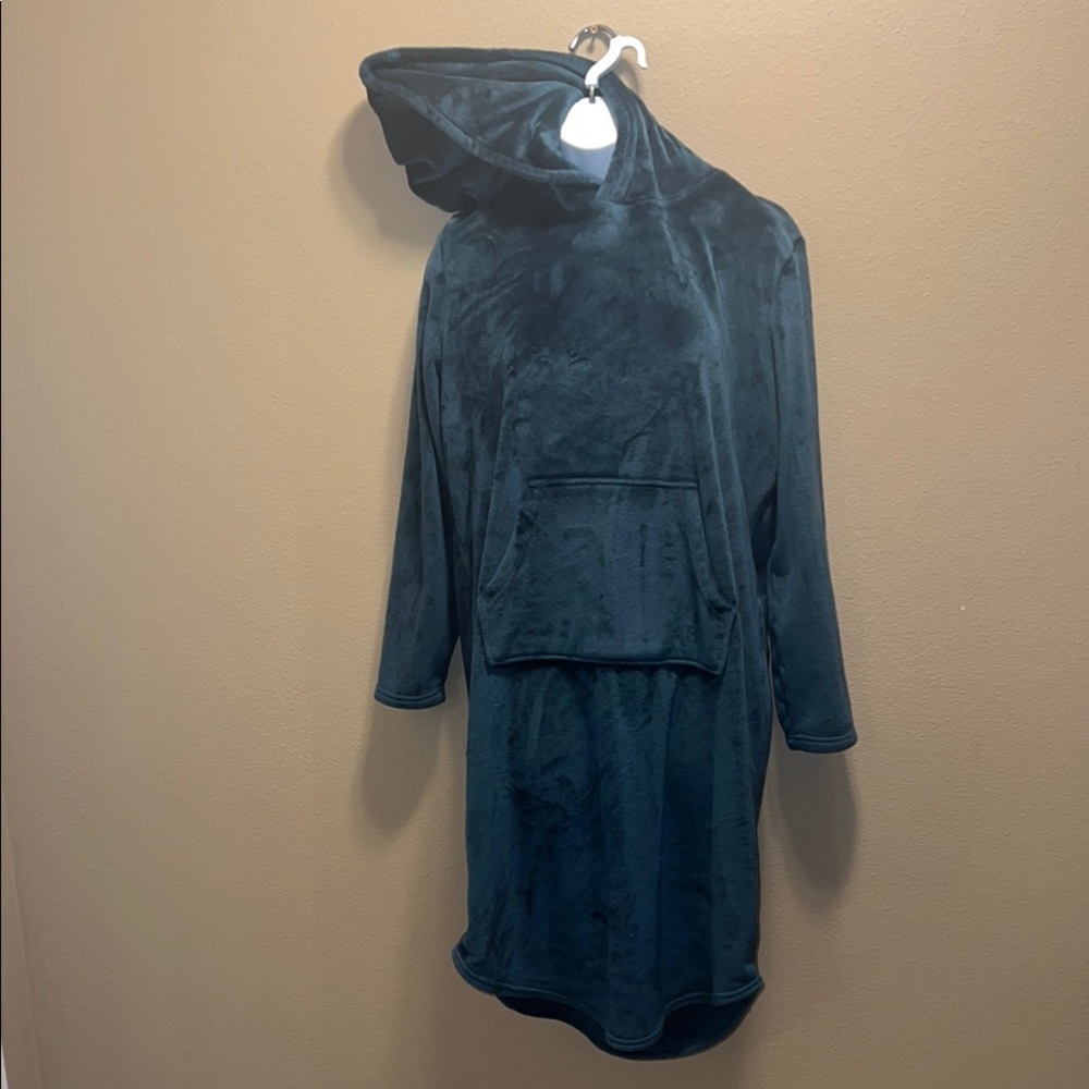 32 Degrees Women’s Cozy Green Snuggy Robe with Plush Texture Long Sleeve SZ M